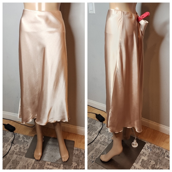 Nicole Miller Champagne Satin Pull On Midi Skirt Size Large New - Picture 4 of 14
